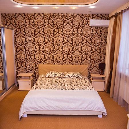 Siesta Hotel Харков Екстериор снимка