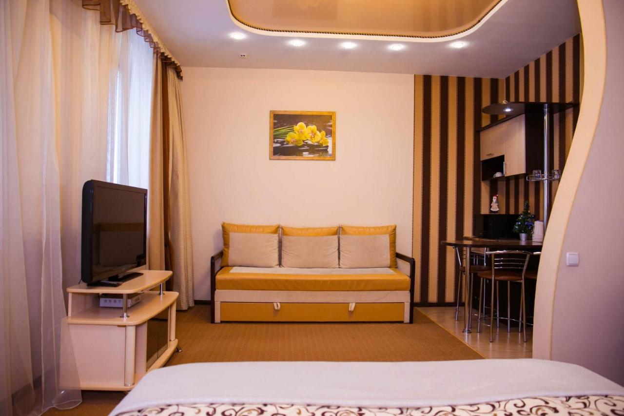 Siesta Hotel Харков Екстериор снимка