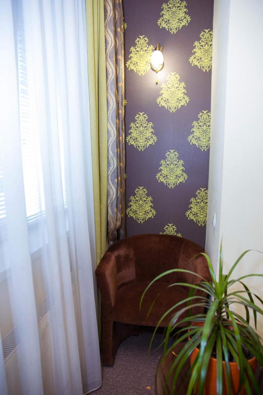Siesta Hotel Харков Екстериор снимка