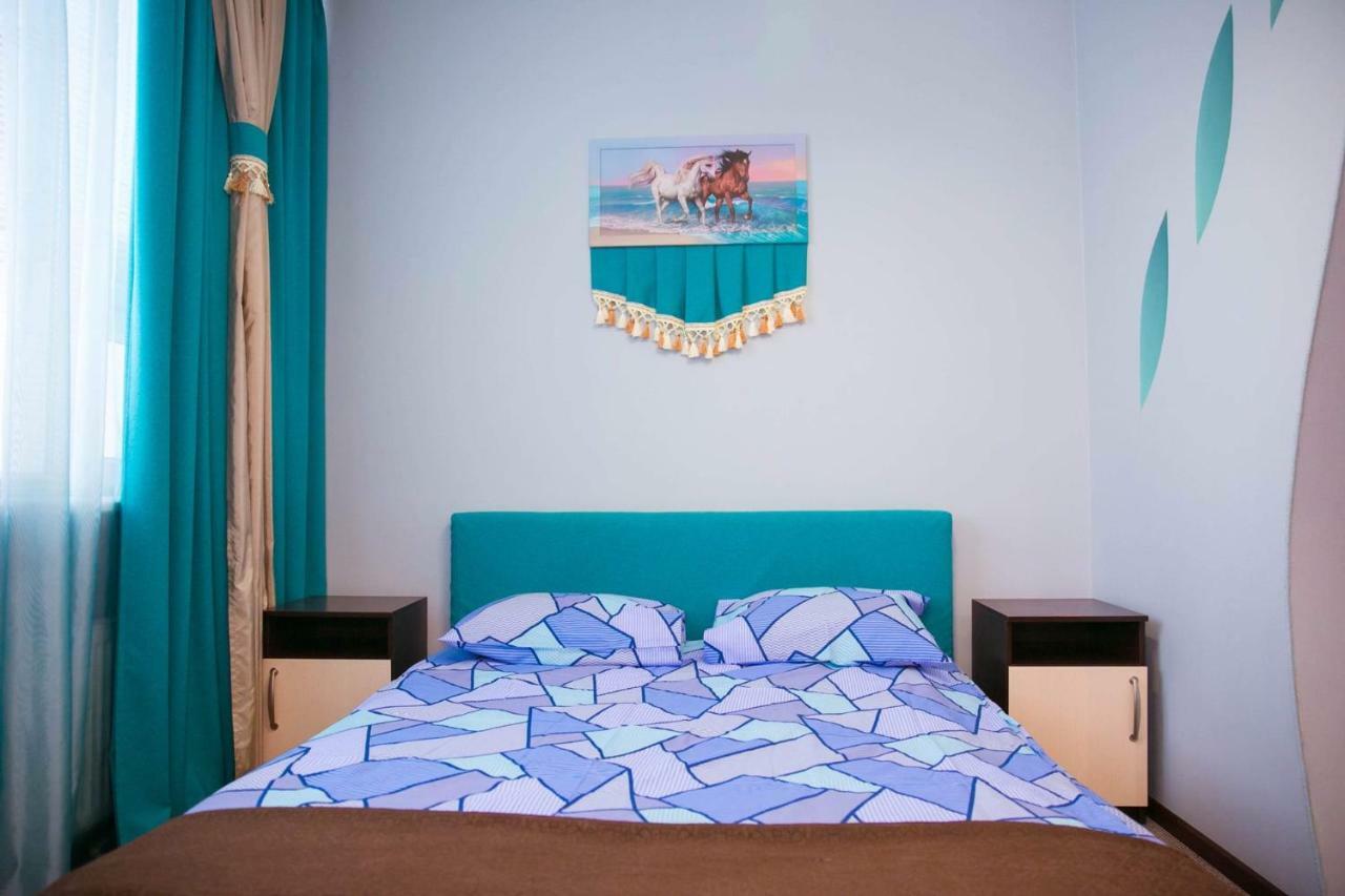 Siesta Hotel Харков Екстериор снимка